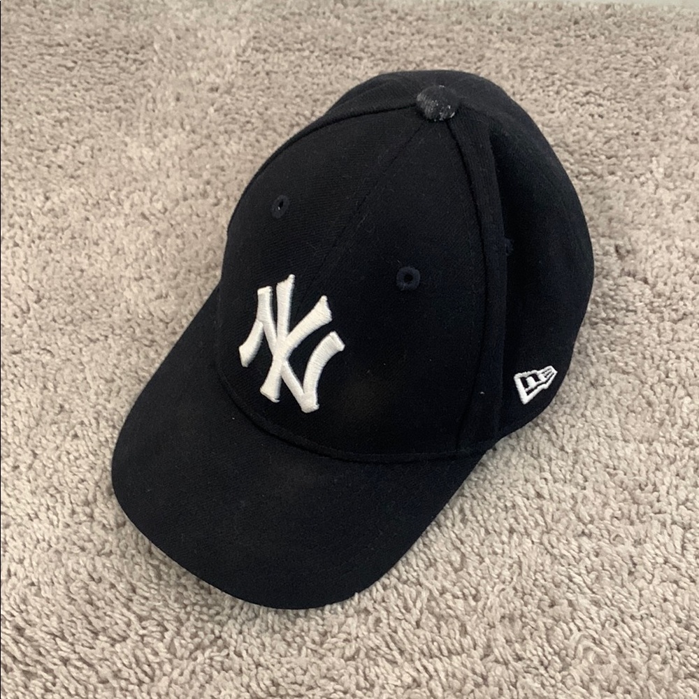 New York Yankees Navy Blue Baseball Cap